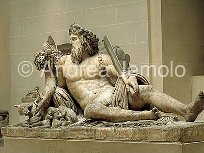 Museo del Louvre Statua del Tevere - centrale | Andrea Jemolo