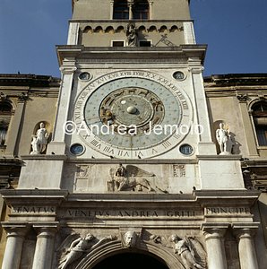 Clock  | Andrea Jemolo