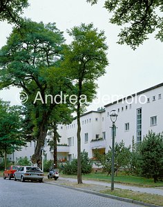 Gross-siedlung Onkel-Toms-Hutte  | Andrea Jemolo