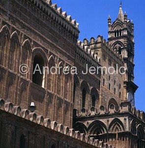 Cathedral Façade - Detail | Andrea Jemolo