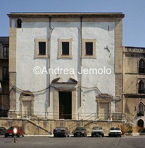 Sts. Elena e Costantino Façade | Andrea Jemolo