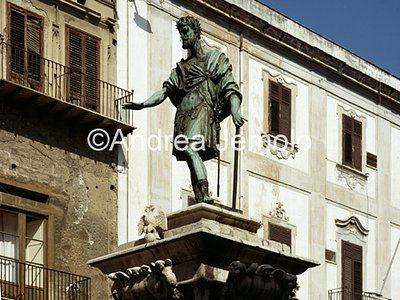 Statua di Carlo V  | Andrea Jemolo