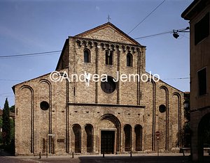Santa Sofia Façade | Andrea Jemolo