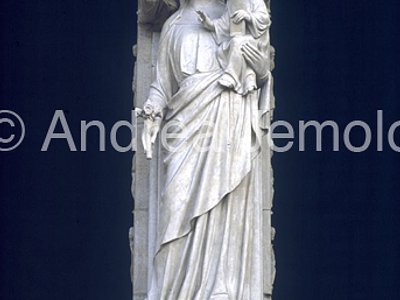 Notre Dame Portal of the Virgo - Virgo with Child | Andrea Jemolo