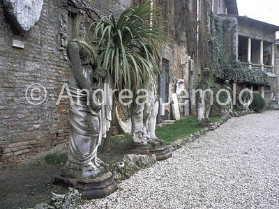 Teatro Olimpico Cortile d'accesso | Andrea Jemolo