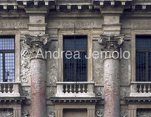 Loggia del Capitanio  | Andrea Jemolo