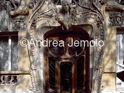 Edificio Avenue Rapp 29 Portale in ceramica | Andrea Jemolo