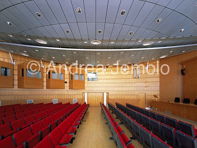 Press center of agenzia per il Giubileo Ovoidal room side vision | Andrea Jemolo
