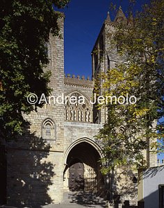 Cathedral Façade | Andrea Jemolo