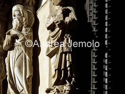 Cathedral Portal - statues of Apostles | Andrea Jemolo