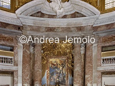 St. Andrea al Quirinale High Altar and Presbytery | Andrea Jemolo