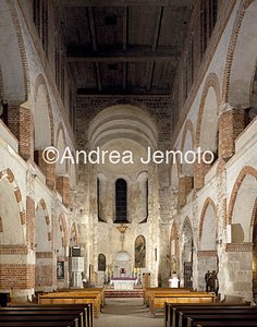 Collegiate Interior - nave | Andrea Jemolo