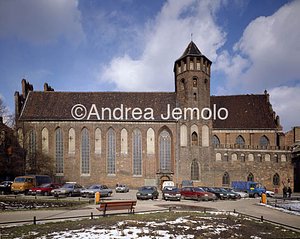 St. Nikolaij Exterior | Andrea Jemolo