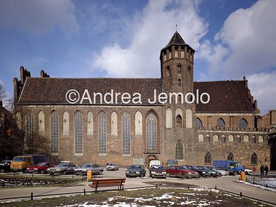 St. Nikolaij Exterior | Andrea Jemolo
