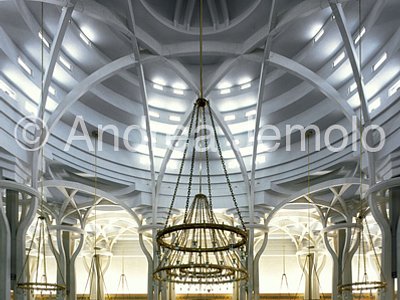 Mosque and Cultural Islamic Center interior from side north | Andrea Jemolo