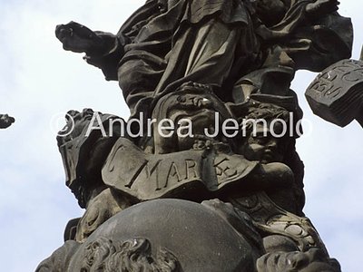Charles Bridge Lady with St. Saint Dominic and St.Thomas - Detail | Andrea Jemolo