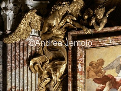 St. Andrea al Quirinale Radiant crown with angels and cherubs - Detail | Andrea Jemolo