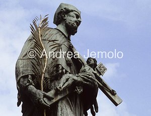 Charles Bridge Statue of St. John of Nepomuk - Detail | Andrea Jemolo