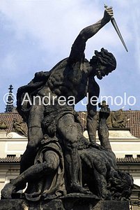 Fighting giants  | Andrea Jemolo