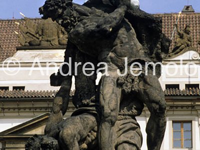 Fighting giants  | Andrea Jemolo