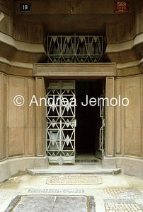 House of Black Madonna Entrance | Andrea Jemolo