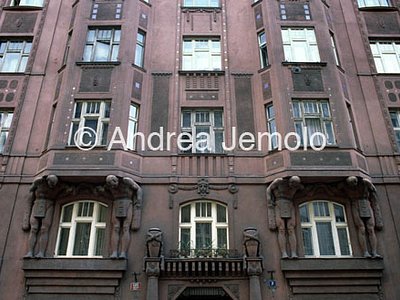 House cubistic in Krasnohorské street  | Andrea Jemolo