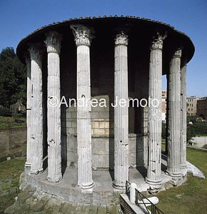 Temple of Vesta or of Hercules  | Andrea Jemolo