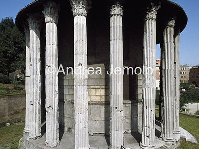 Tempio di Vesta o di Ercole vincitore  | Andrea Jemolo