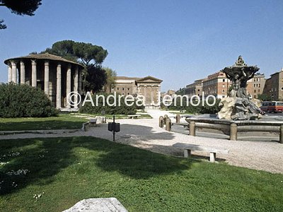Tempio di Vesta o di Ercole vincitore  | Andrea Jemolo