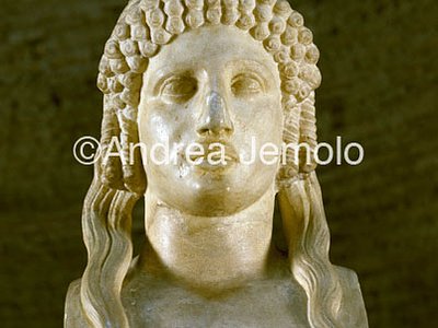 Museo Nazionale Romano - Sala ottagona  Erma arcaistica di Apollo | Andrea Jemolo
