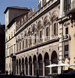 Sts. Apostoli Portico | Andrea Jemolo