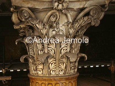 Pantheon Capitello | Andrea Jemolo