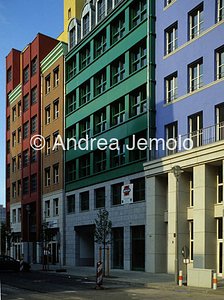 Block in Schutzenstrasse  | Andrea Jemolo