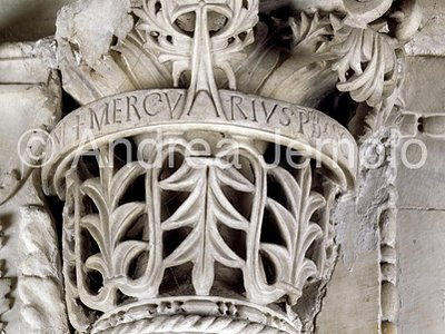 Chiesa di San Clemente Capitello bizonale con la scritta Mercurius | Andrea Jemolo