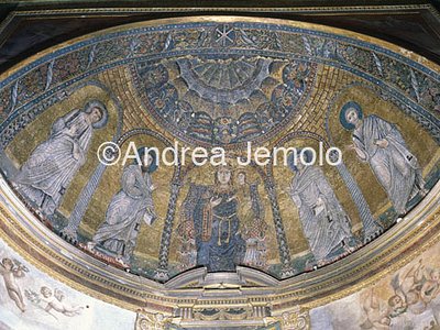 Santa Francesca Romana Mosaic and arch of the apse | Andrea Jemolo