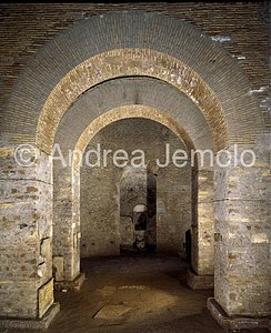 Catacomb of San Ermete Basilica | Andrea Jemolo
