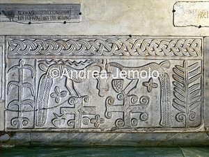 Santa Maria in Trastevere Plate with peacocks | Andrea Jemolo