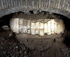 Santa Croce in Gerusalemme Tub | Andrea Jemolo