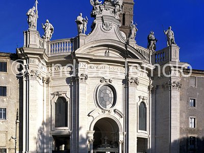 Santa Croce in Gerusalemme Façade | Andrea Jemolo
