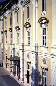 Palace Colonna Interior façade - Detail | Andrea Jemolo
