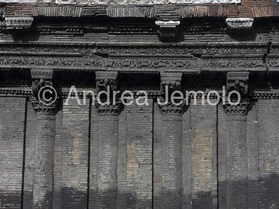 House of the Crescenzi Left side | Andrea Jemolo