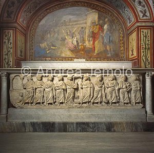 San Pietro in Vincoli Paleocristian sarcophagus | Andrea Jemolo