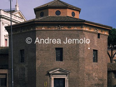 Archbasilica of Saint John - baptistery General view | Andrea Jemolo