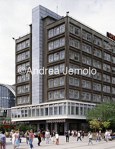 Palazzi per uffici  | Andrea Jemolo