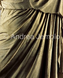 Museo Nazionale Romano - Massimo Palace Apollo Citharoedus - Detail | Andrea Jemolo