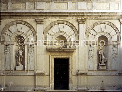 Palazzo Gaddi Cortile | Andrea Jemolo