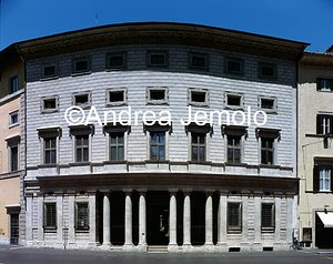Palazzo Massimo alle Colonne Façade | Andrea Jemolo