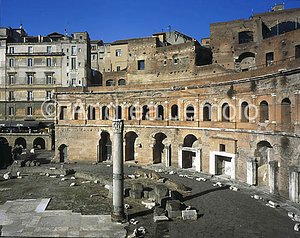 Traianei markets, Roman forum Emiciclo and Ulpia basilica | Andrea Jemolo