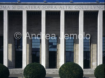 EUR - Palace of the Uffici Hall of the fountains- Exterior - Detail | Andrea Jemolo