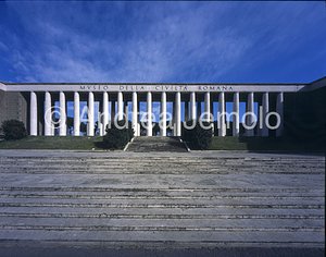 EUR - Museum della Civiltà Romana Stairway with columns | Andrea Jemolo